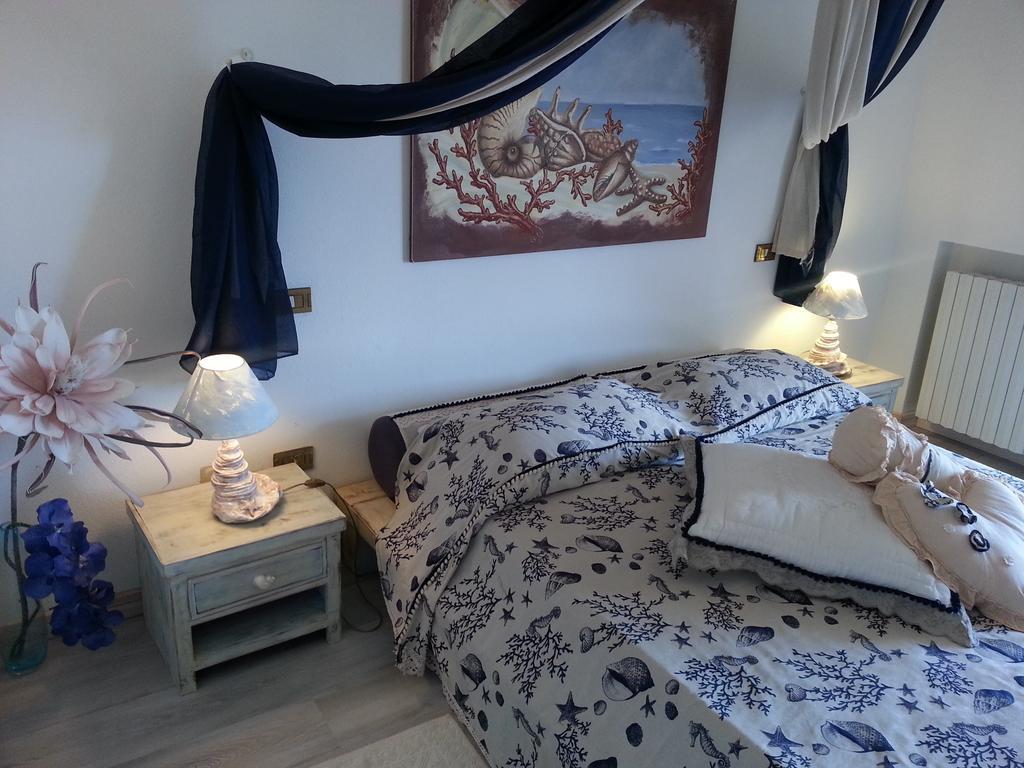 B&B Oltremare Cannigione Bilik gambar