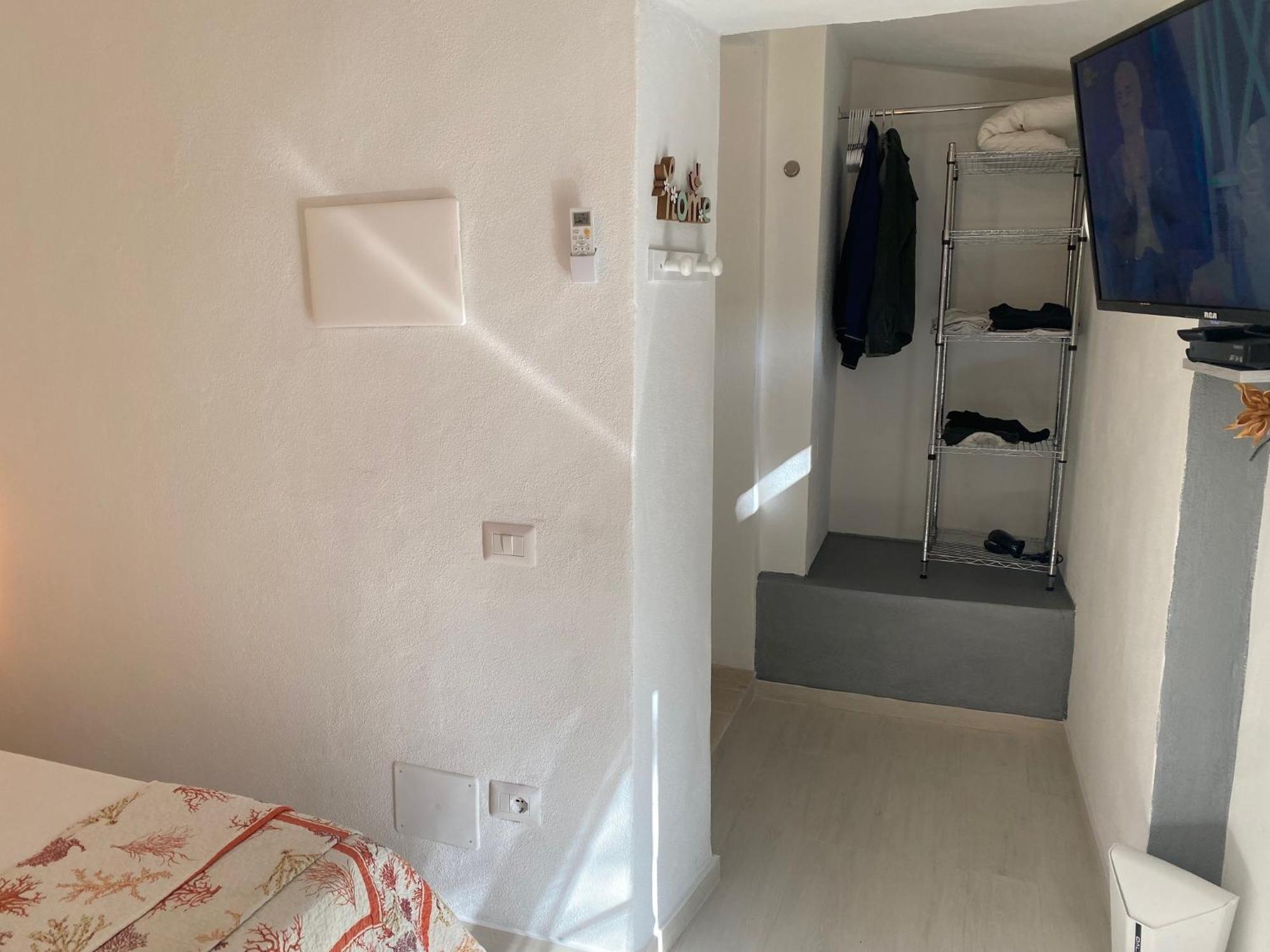 B&B Oltremare Cannigione Luaran gambar