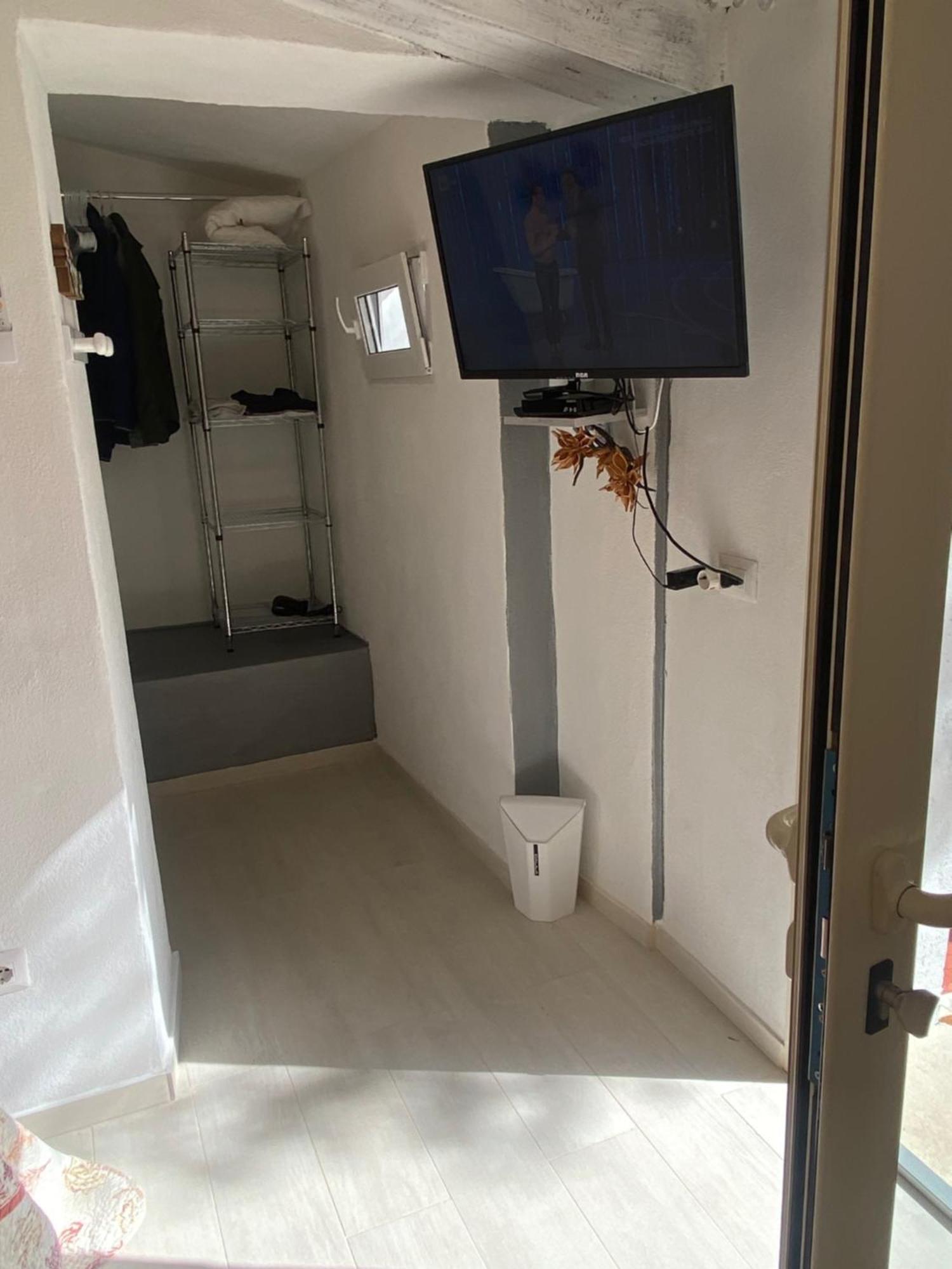 B&B Oltremare Cannigione Luaran gambar