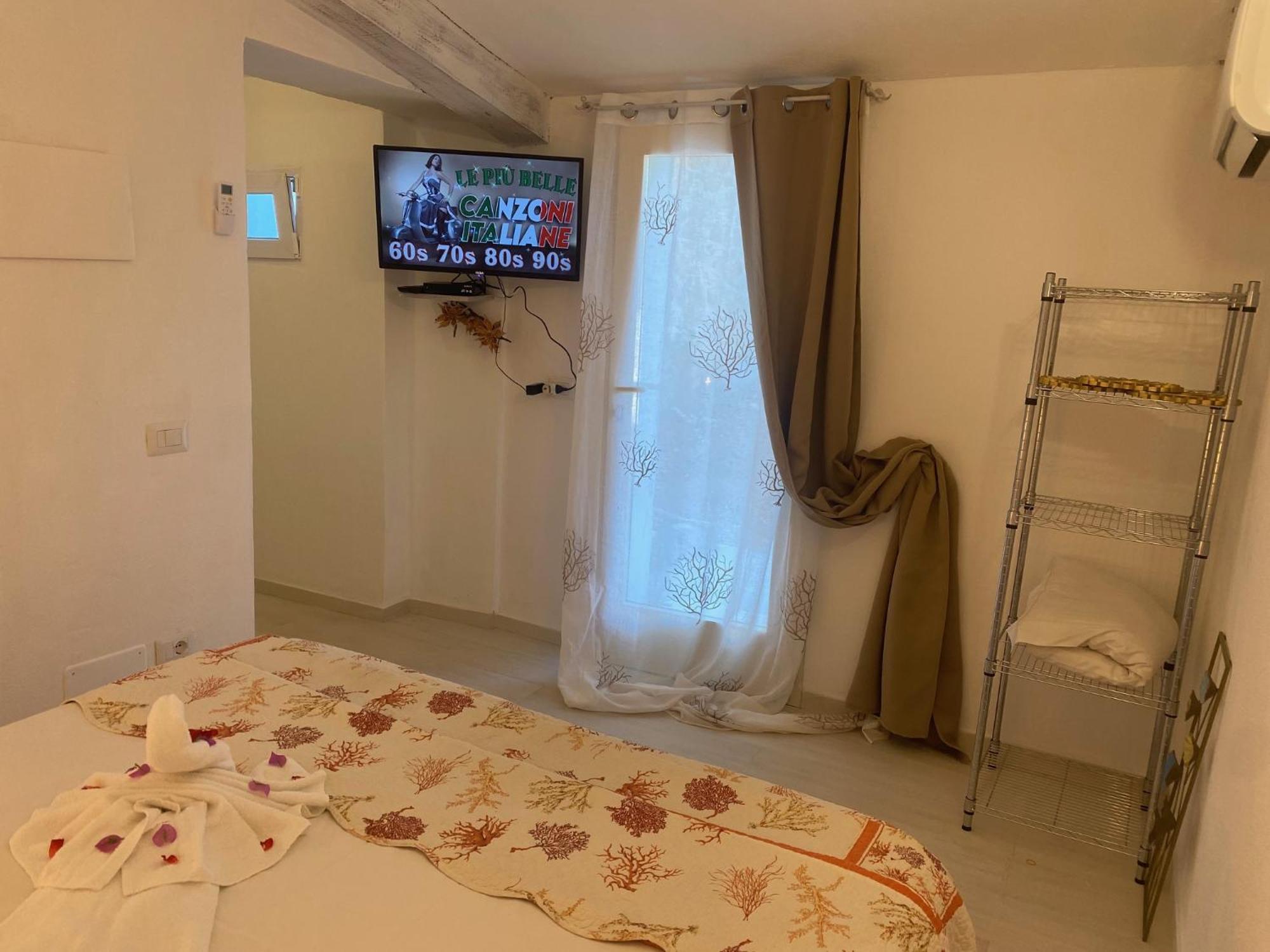 B&B Oltremare Cannigione Luaran gambar
