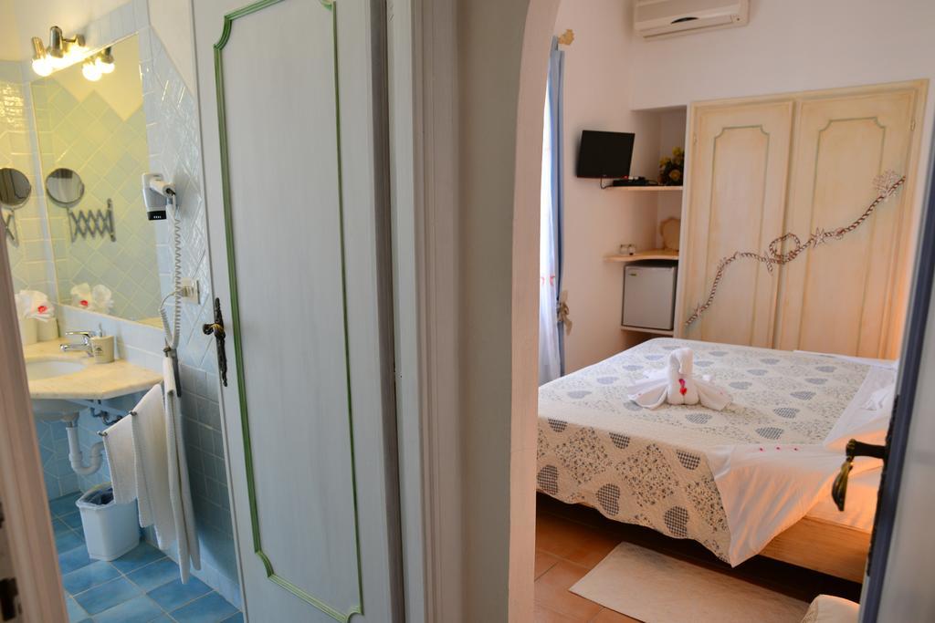 B&B Oltremare Cannigione Luaran gambar