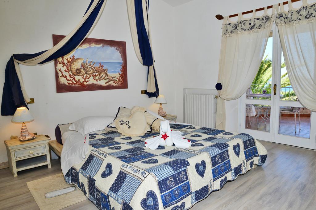 B&B Oltremare Cannigione Luaran gambar